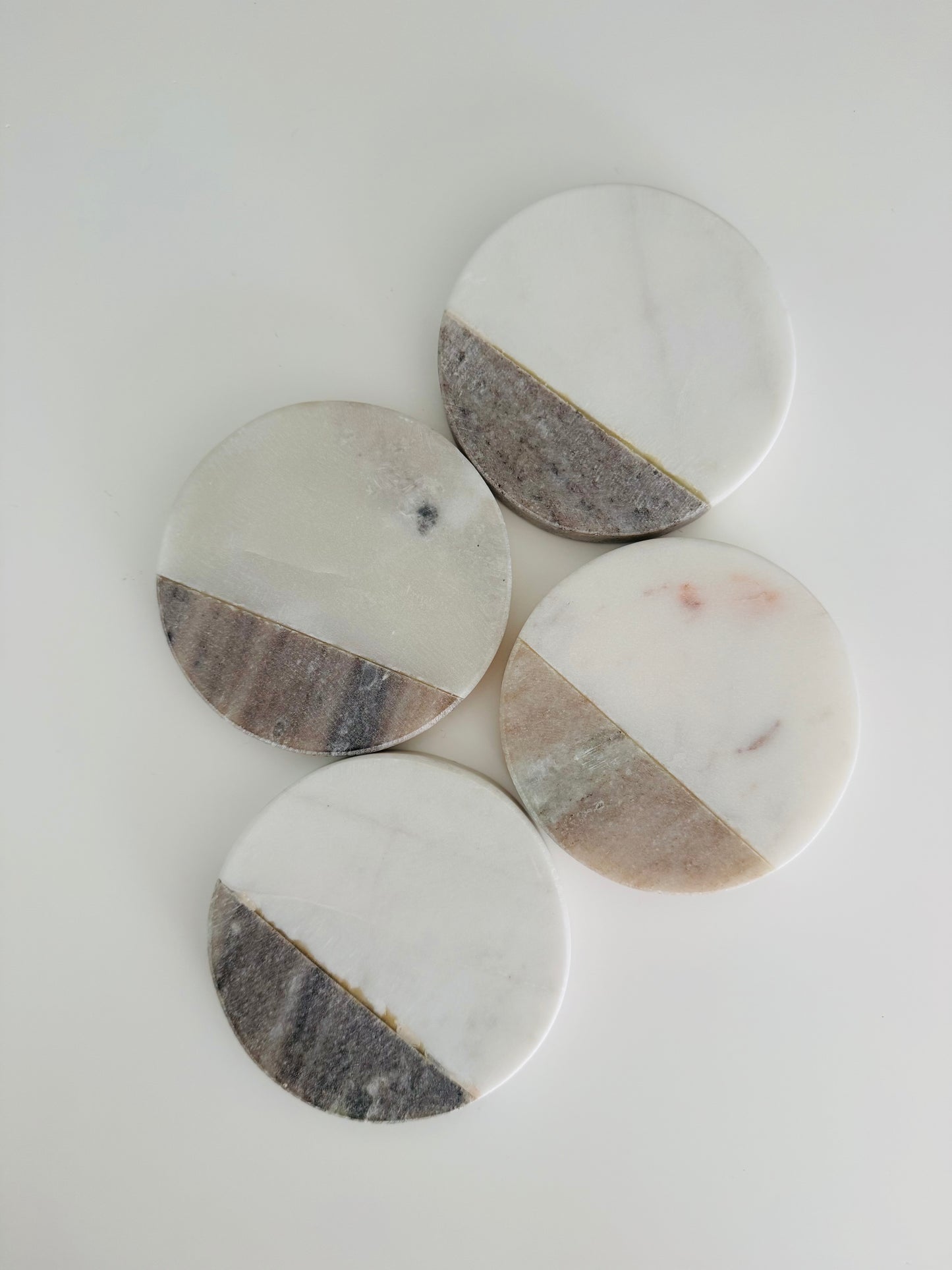 Two Tones White-Brown Marble Round Coasters, Set of 4