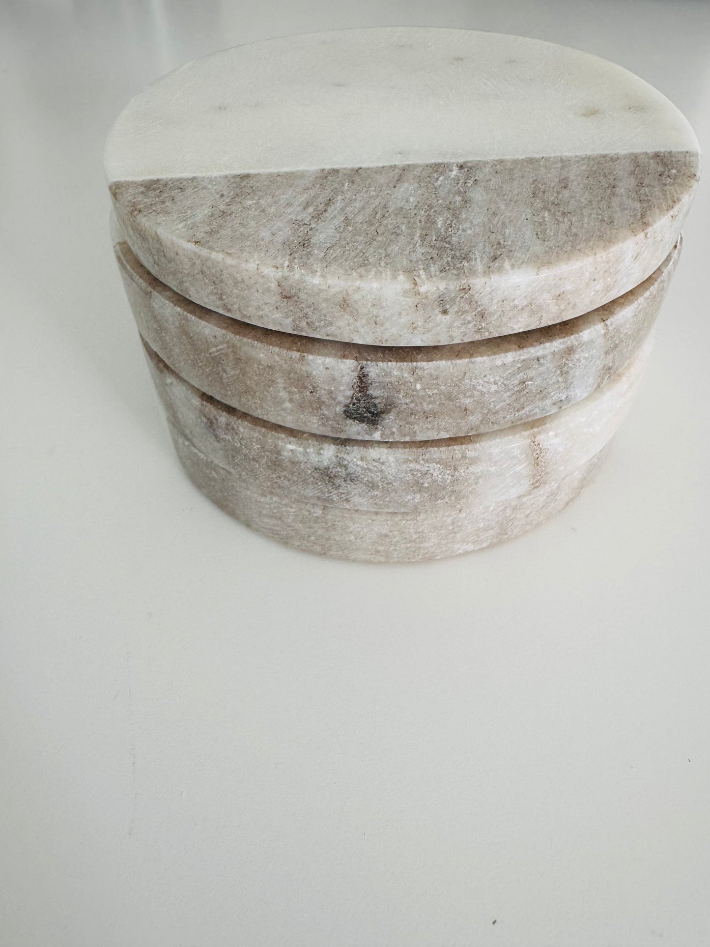 Two Tones White-Brown Marble Round Coasters, Set of 4